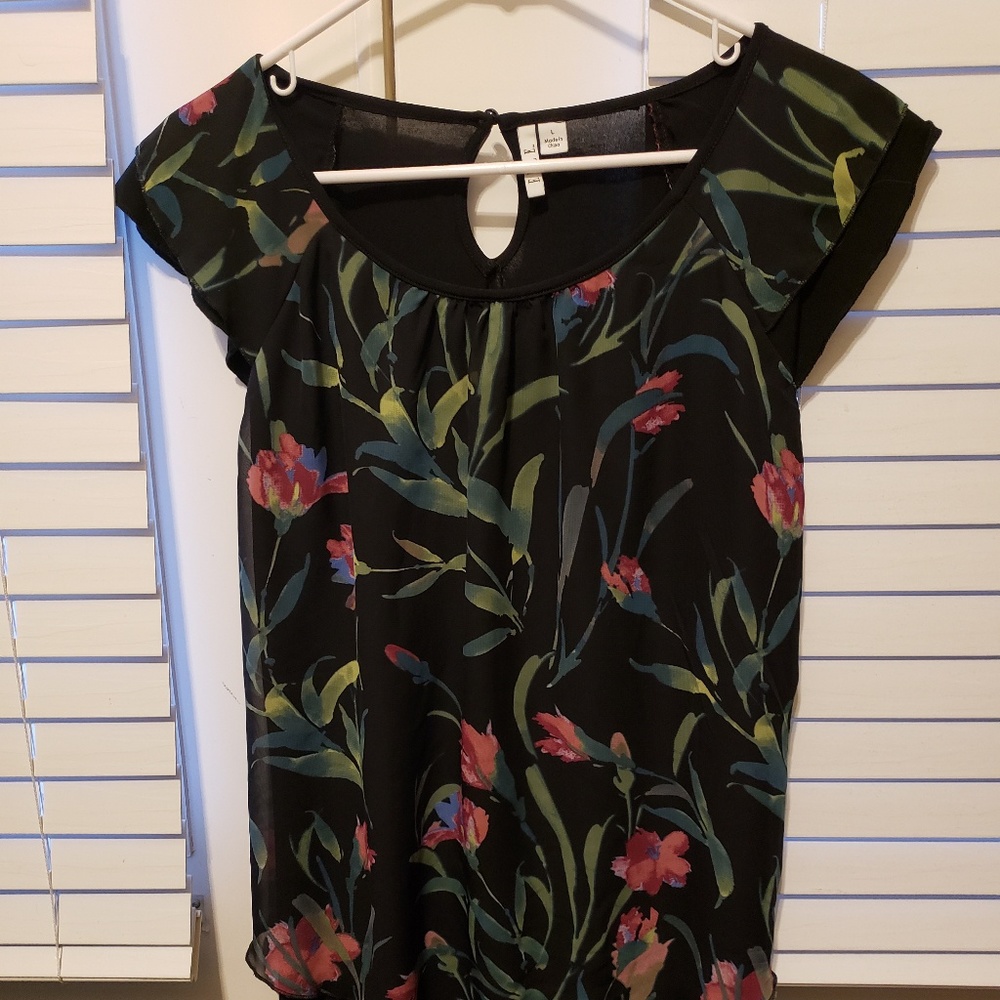 Women's Top
